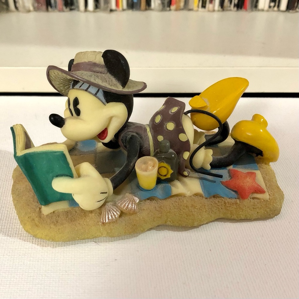 Enesco Disney Minnie Mouse